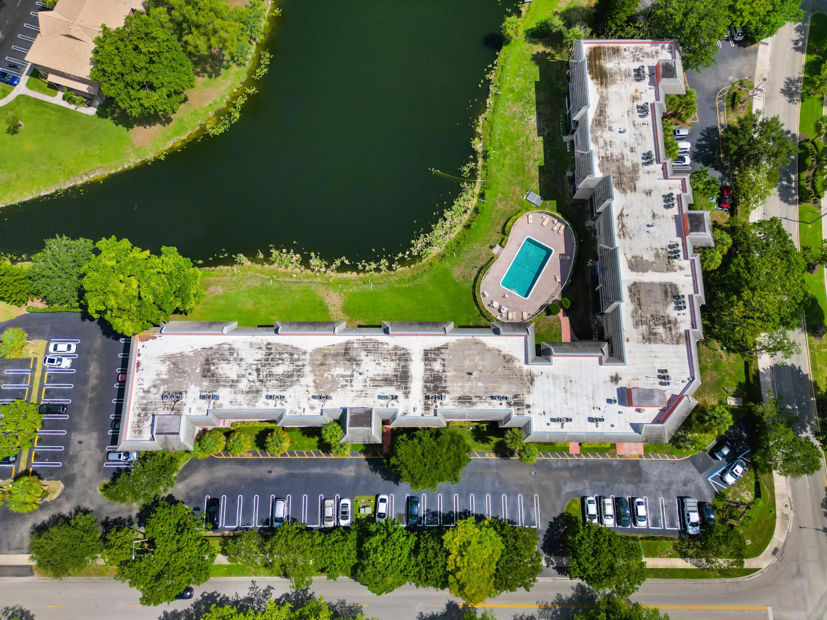 2850 Forest Hills Boulevard 211