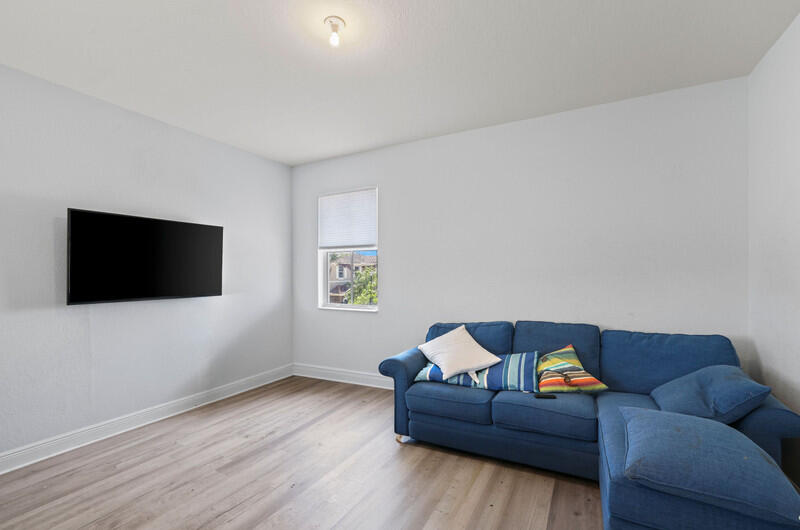 DEBUYS PLAT - Residential