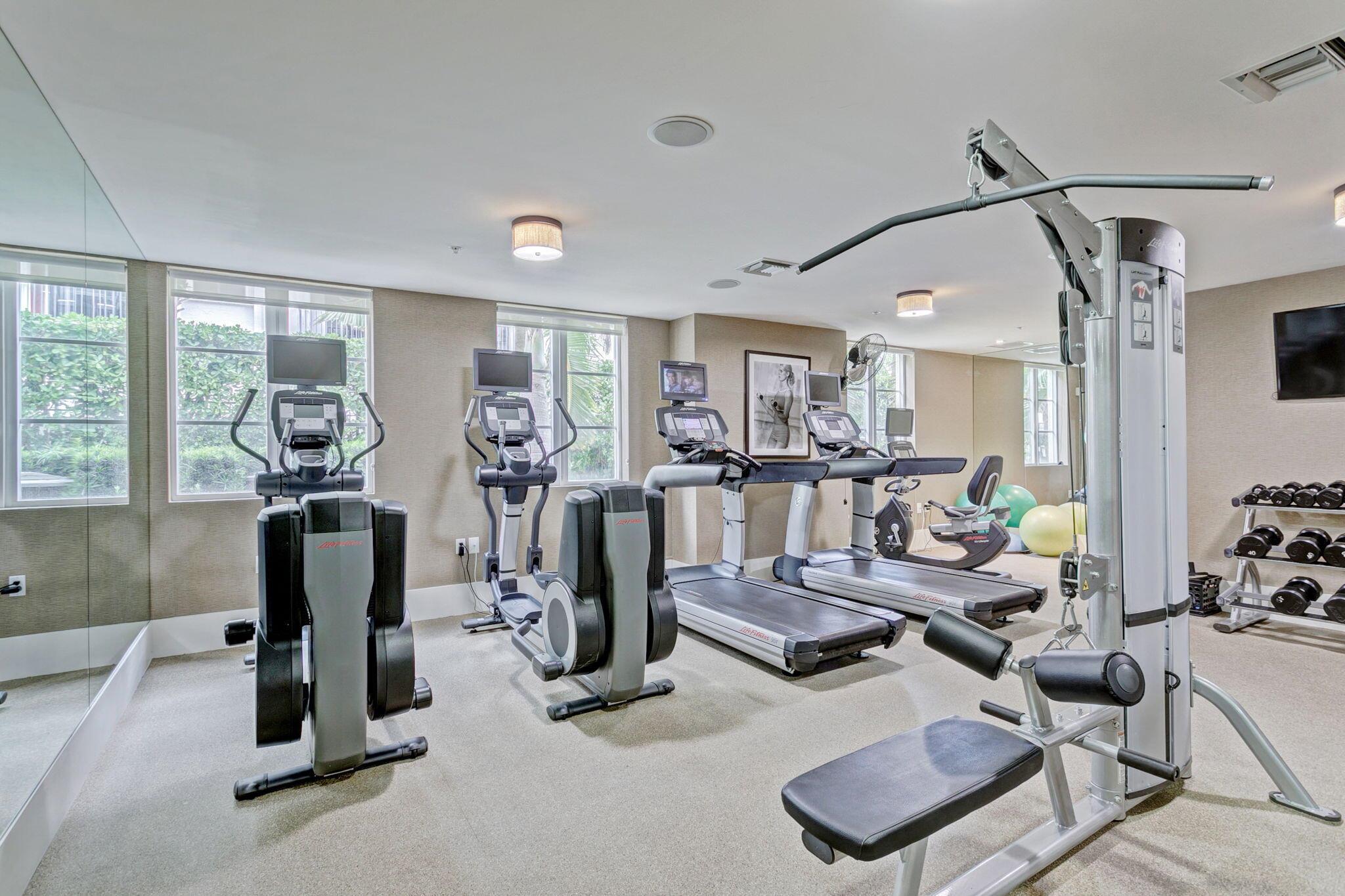 DOLCE VITA CONDO - Residential Lease