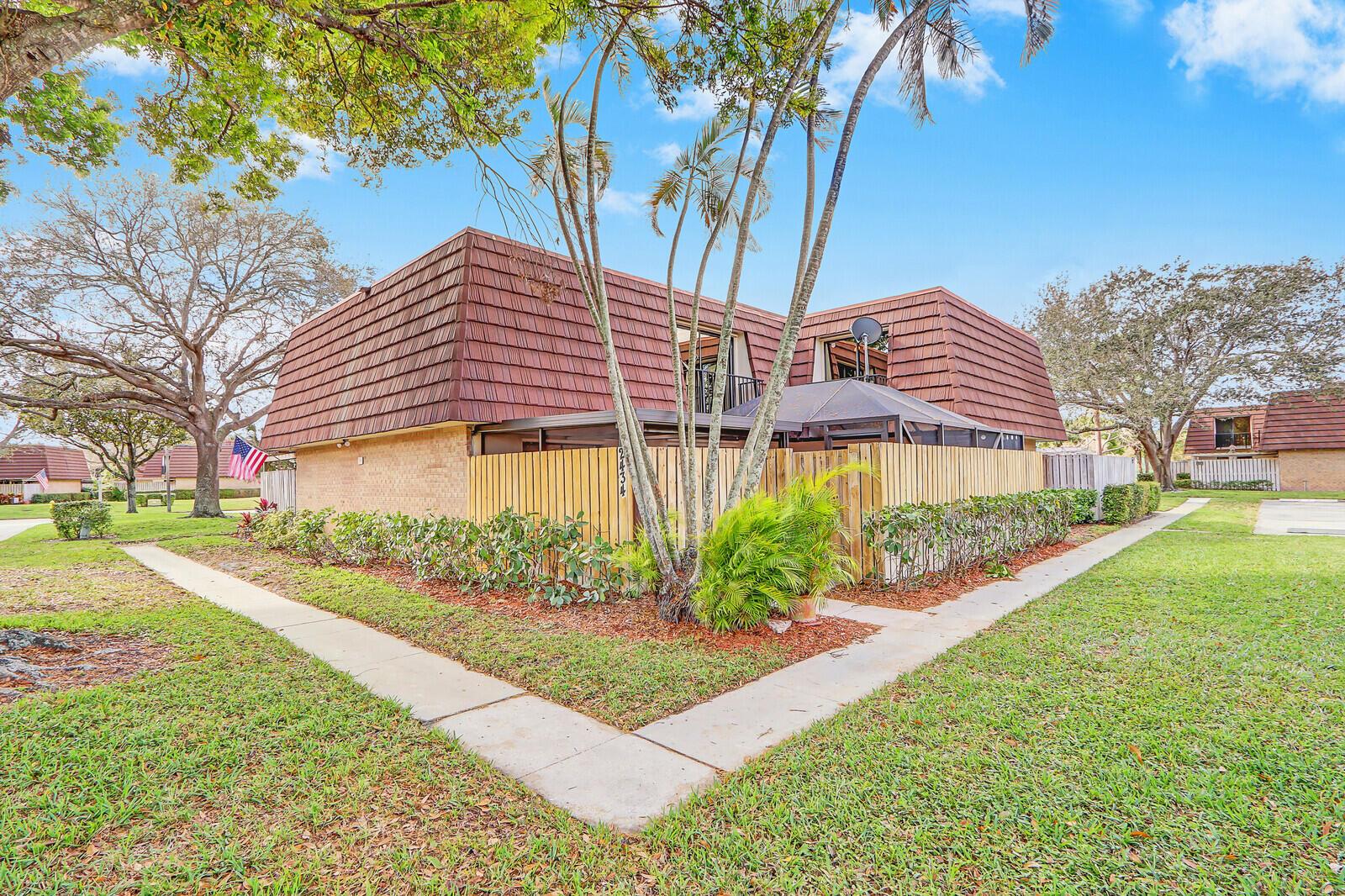 GARDEN LAKES AND GARDEN S - Residential Lease
