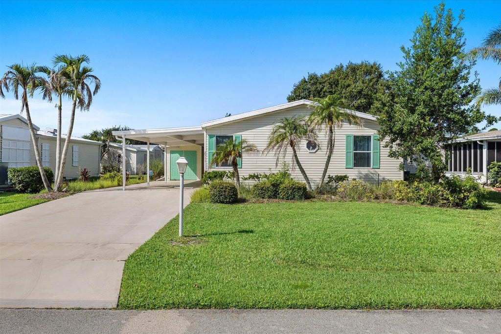 Photo of 2911 Nine Iron Drive, Port Saint Lucie, FL 34952 (MLS # B26067505)