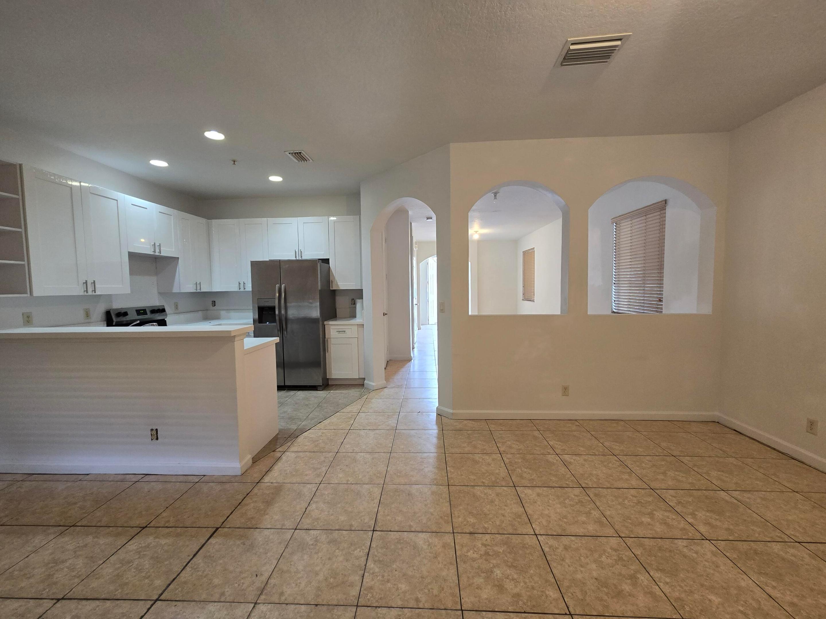 Coventry Townhomes - Residential Lease