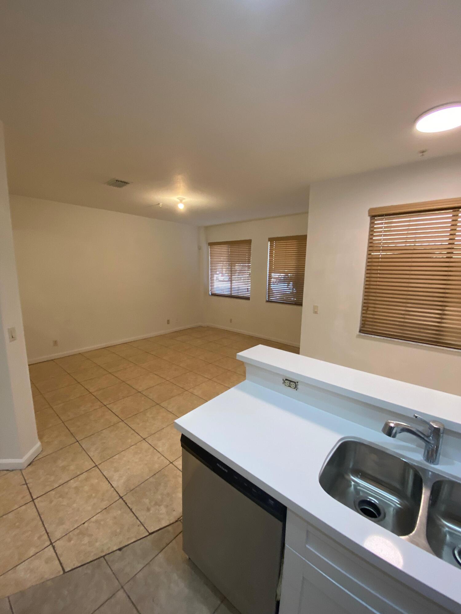 Coventry Townhomes - Residential Lease