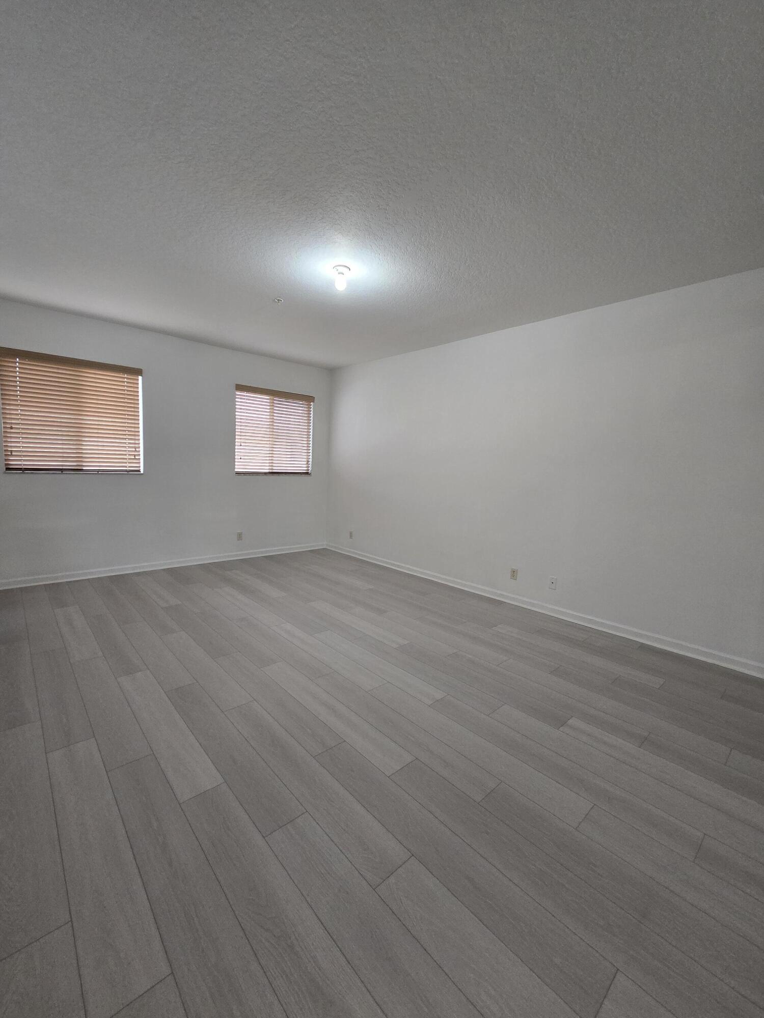 Coventry Townhomes - Residential Lease