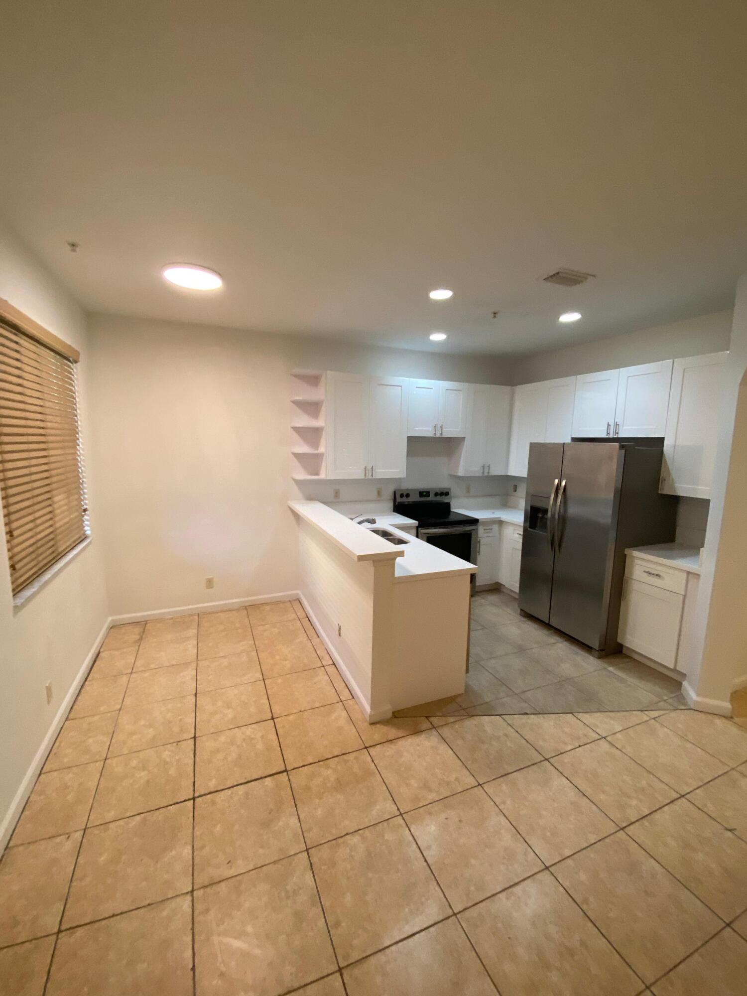 Coventry Townhomes - Residential Lease