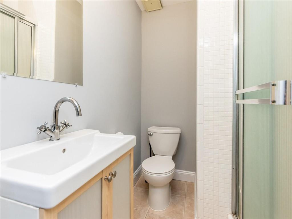 North Ridge 30-32 B - Residential