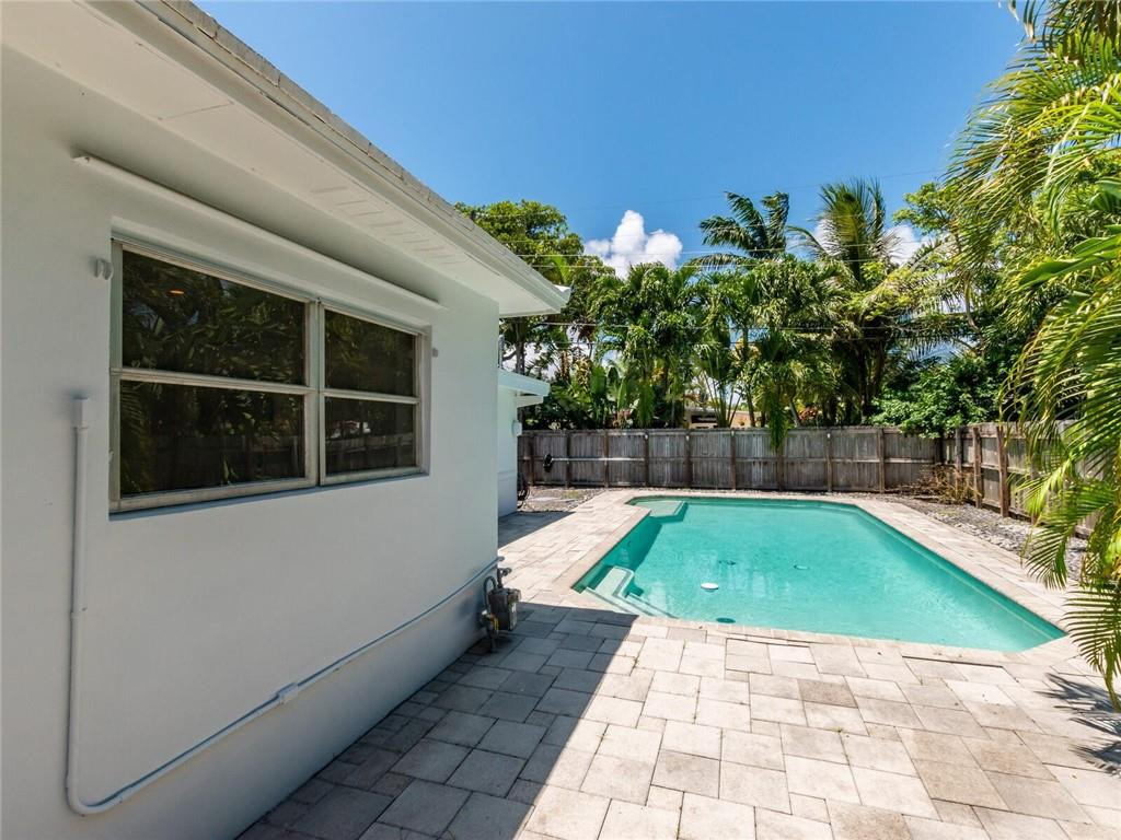 North Ridge 30-32 B - Residential