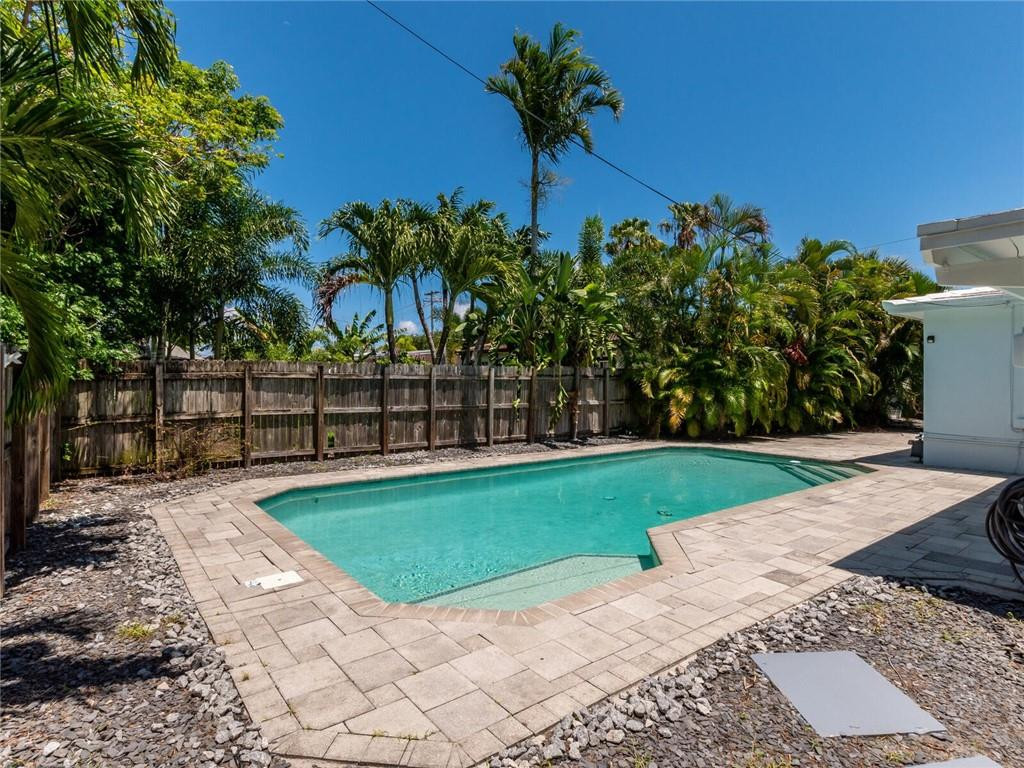 North Ridge 30-32 B - Residential