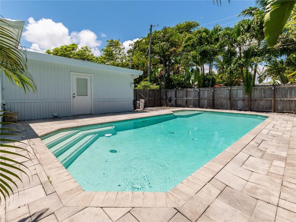 North Ridge 30-32 B - Residential