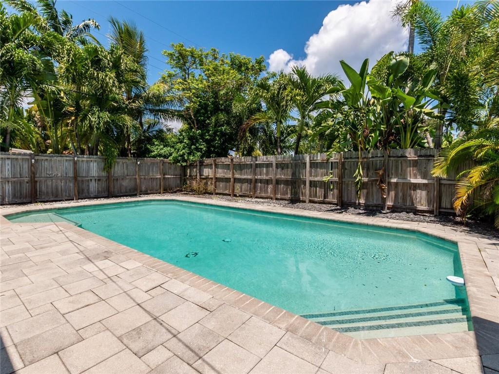 North Ridge 30-32 B - Residential