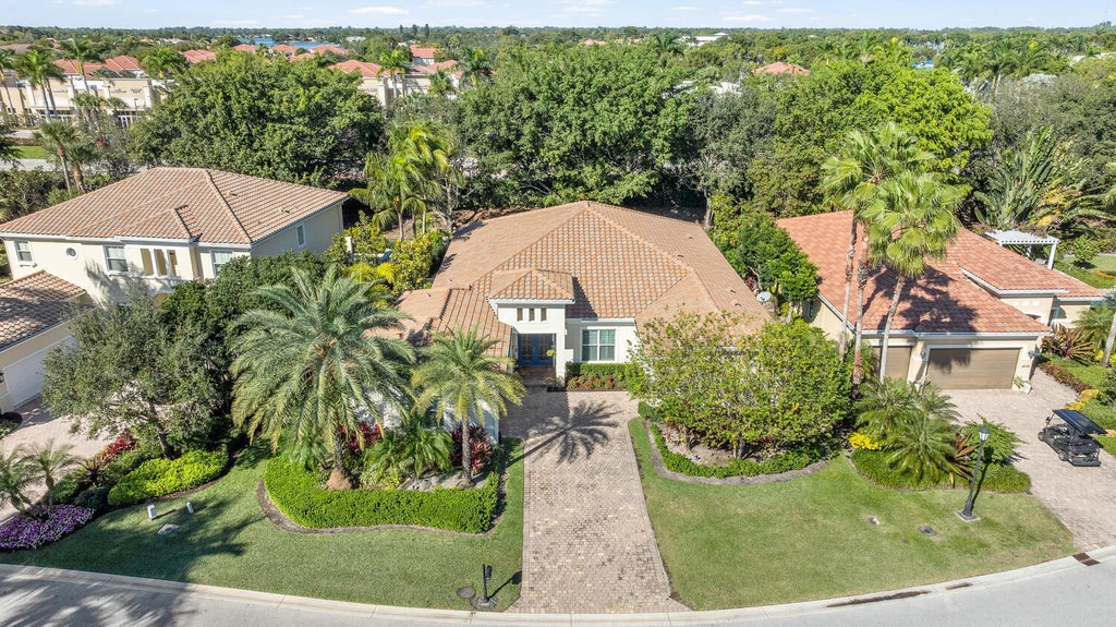 Photo of 12211 SUNNYDALE Drive, Wellington, FL 33414 (MLS # B26075821)