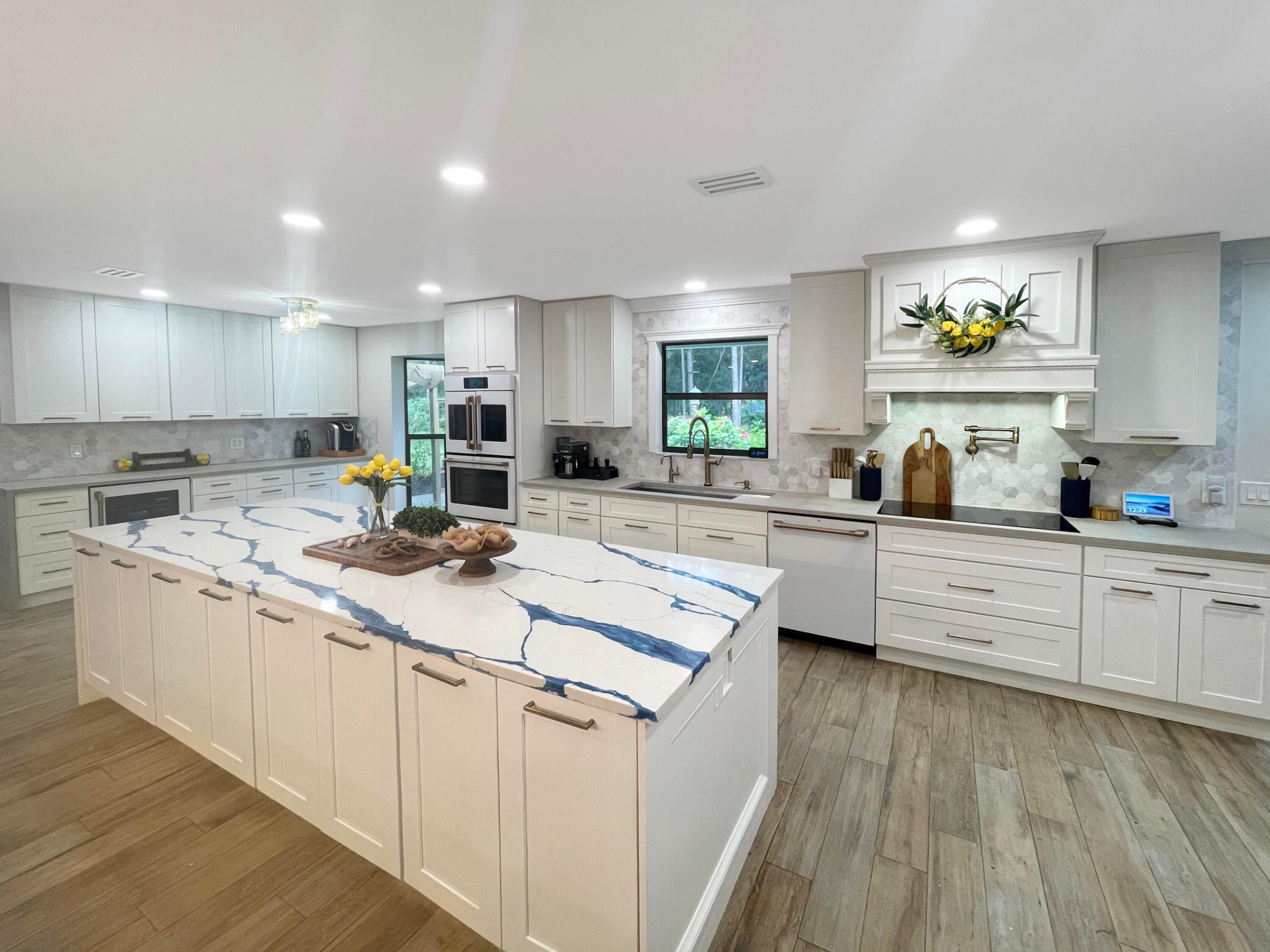 4500 SW Country Place