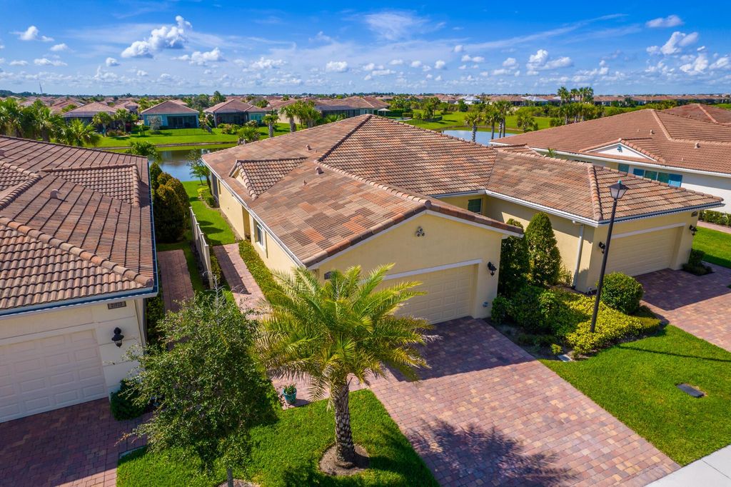 Photo of 21021 SW Modena Way, Port St Lucie, FL 34986 (MLS # R10900849)