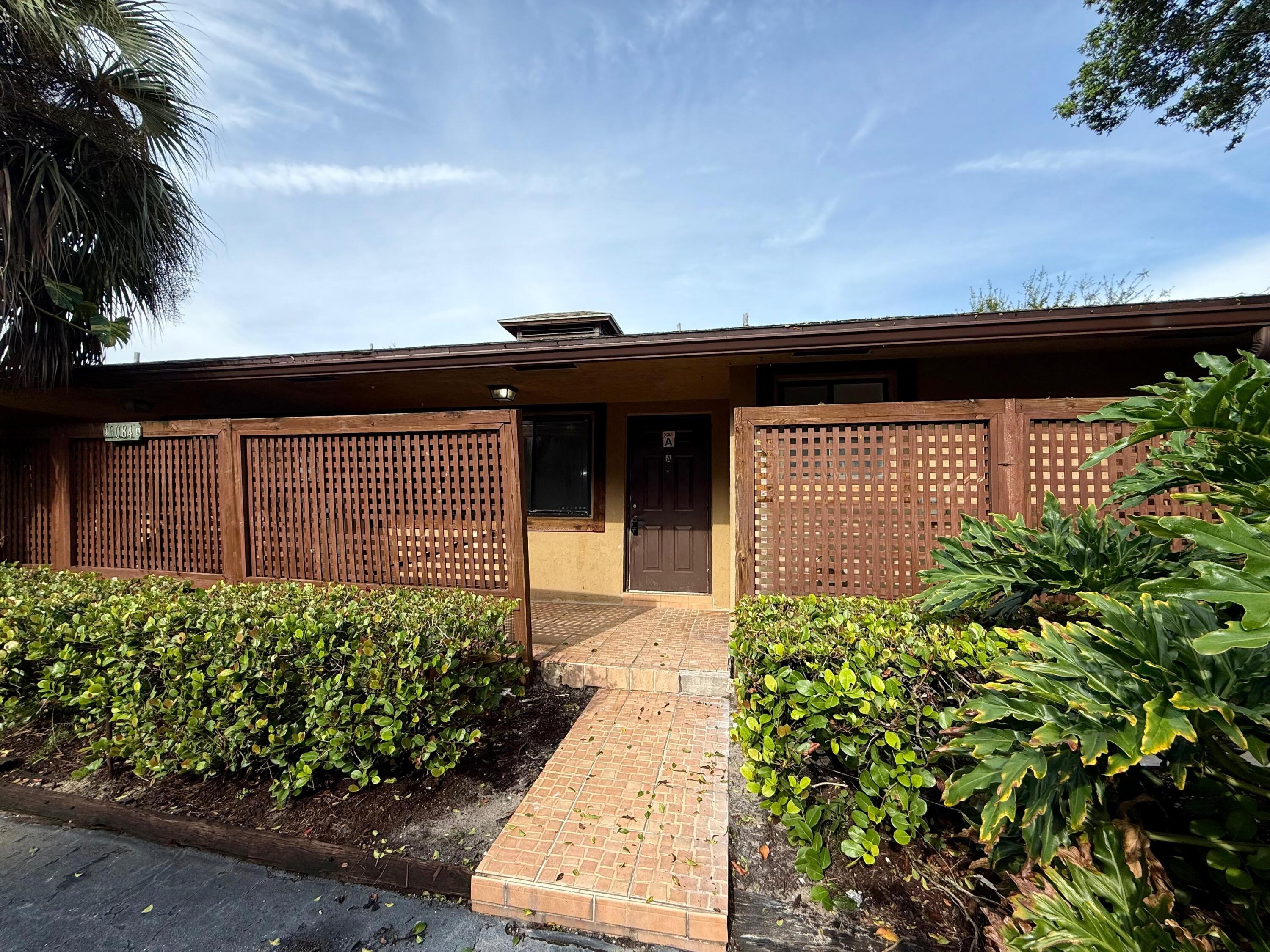 Spacious 2 Bedroom, 2 Bathroom Villa - West Palm Beach - $1,950/MonthEnjoy comfort and convenience in this beautifully updated first-floor villa with no unit above you. Located near Southern Blvd and I-95, this home offers easy highway access and is just 10 minutes from Downtown West Palm Beach.✨ Features include:Renovated kitchen and bathroomsNew flooring throughoutPrivate entry with lush tropical landscapingNo HOA - quick and simple application processTenant pays all utilitiesWasher/dryer inside unit (landlord does not maintain)No pets permittedThis villa offers the perfect mix of privacy, modern upgrades, and a prime location close to shopping, dining, and entertainment.📍 Rent: $1,950/month