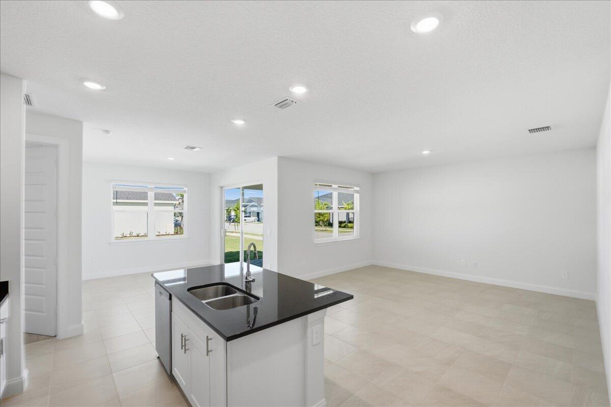 LTC RANCH WEST PHASE 1 - Residential Lease