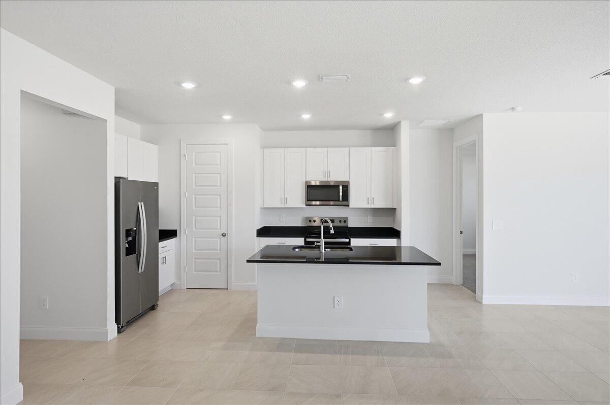 LTC RANCH WEST PHASE 1 - Residential Lease