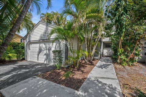2537 Bedford Mews Drive Wellington FL 33414