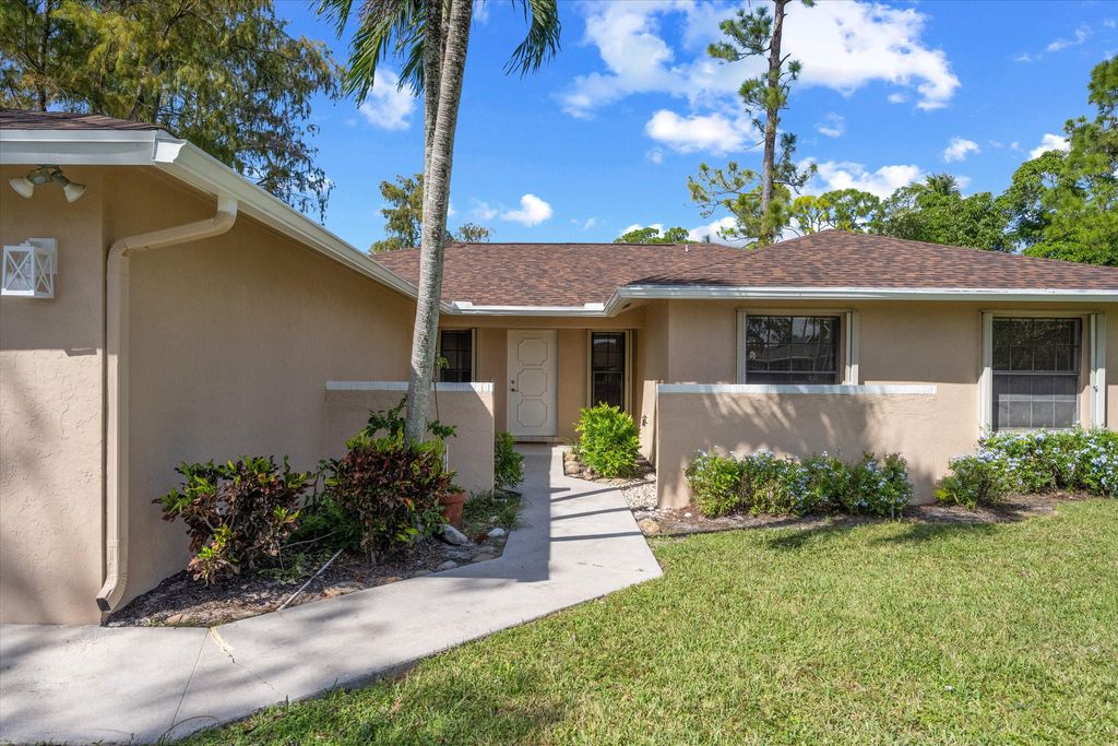 Photo of 13511 Jonquil Place, Wellington, FL 33414 (MLS # R11132438)