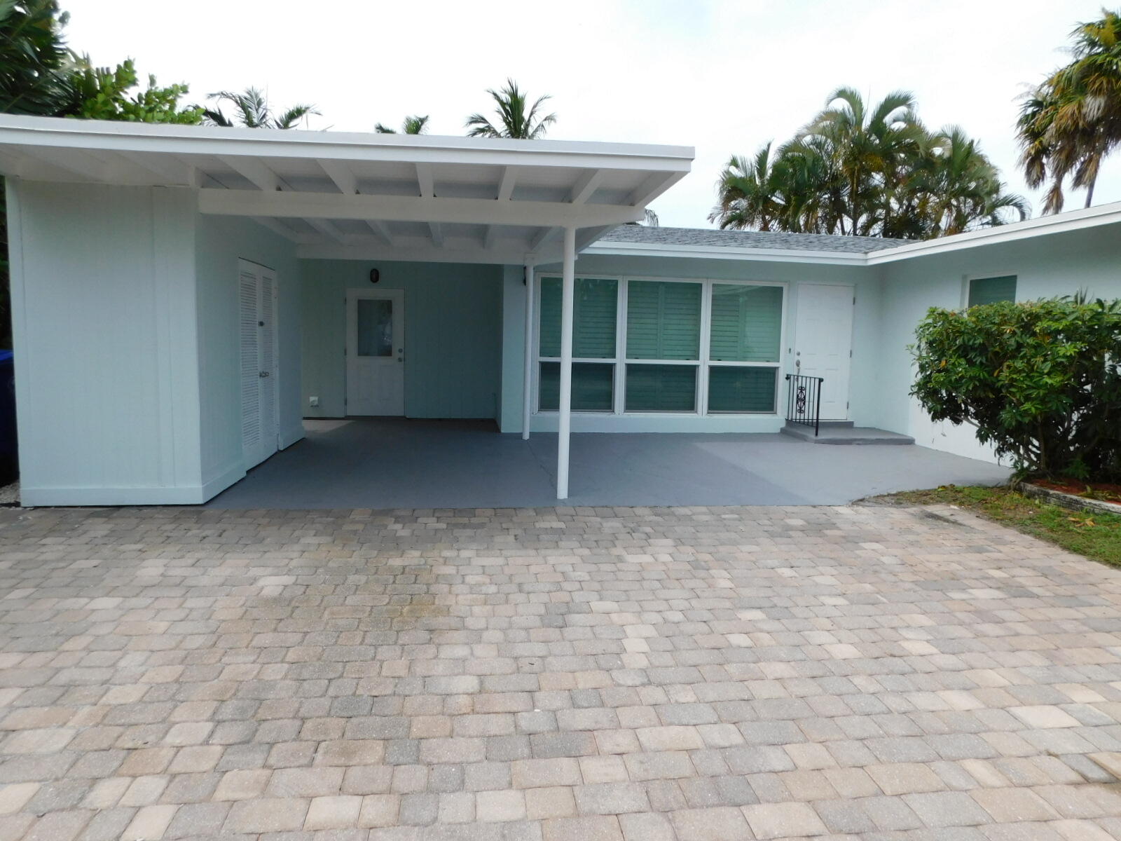 1721 SW 5th Street