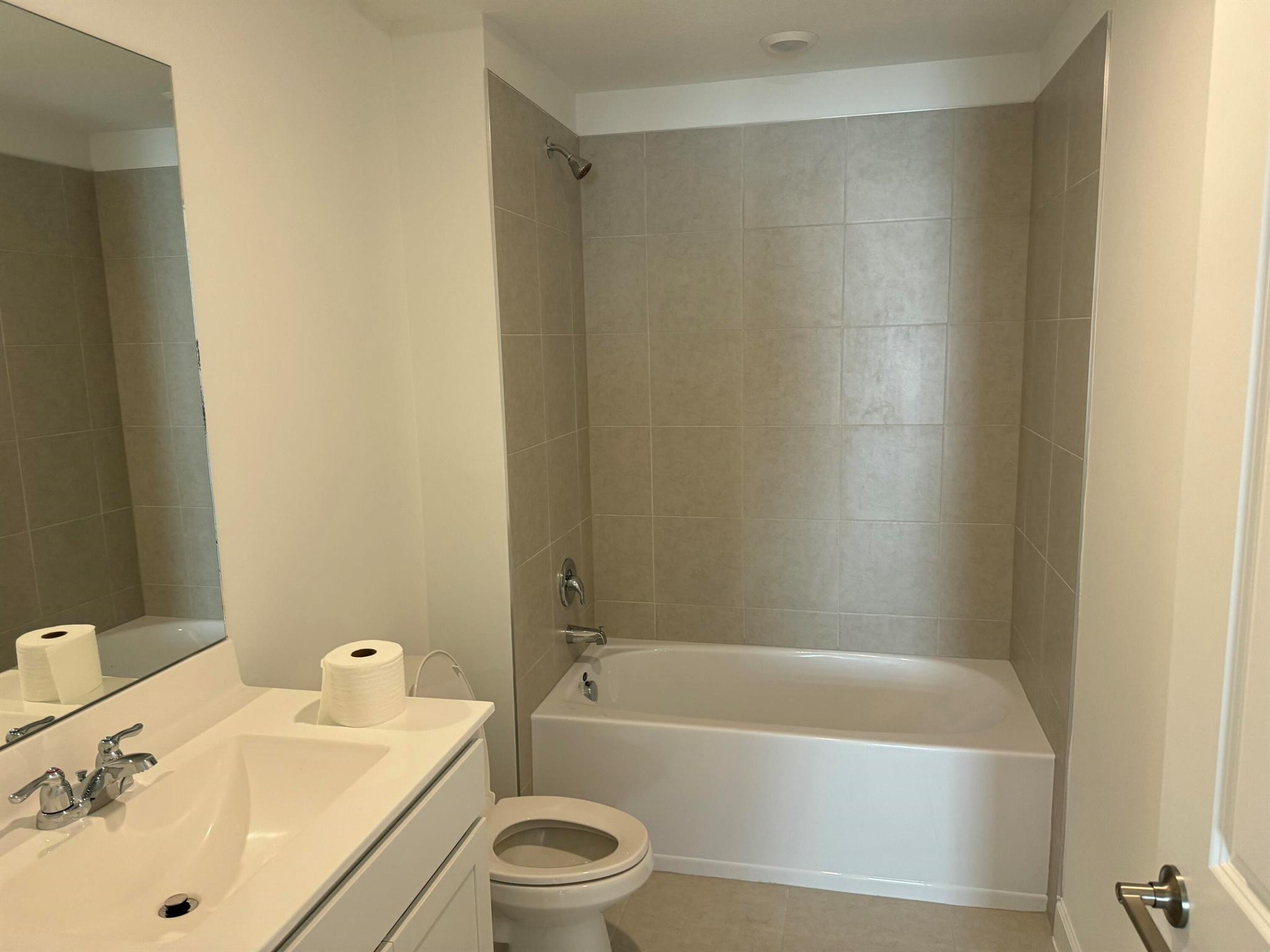 LTC RANCH WEST POD 2 PHAS - Residential Lease