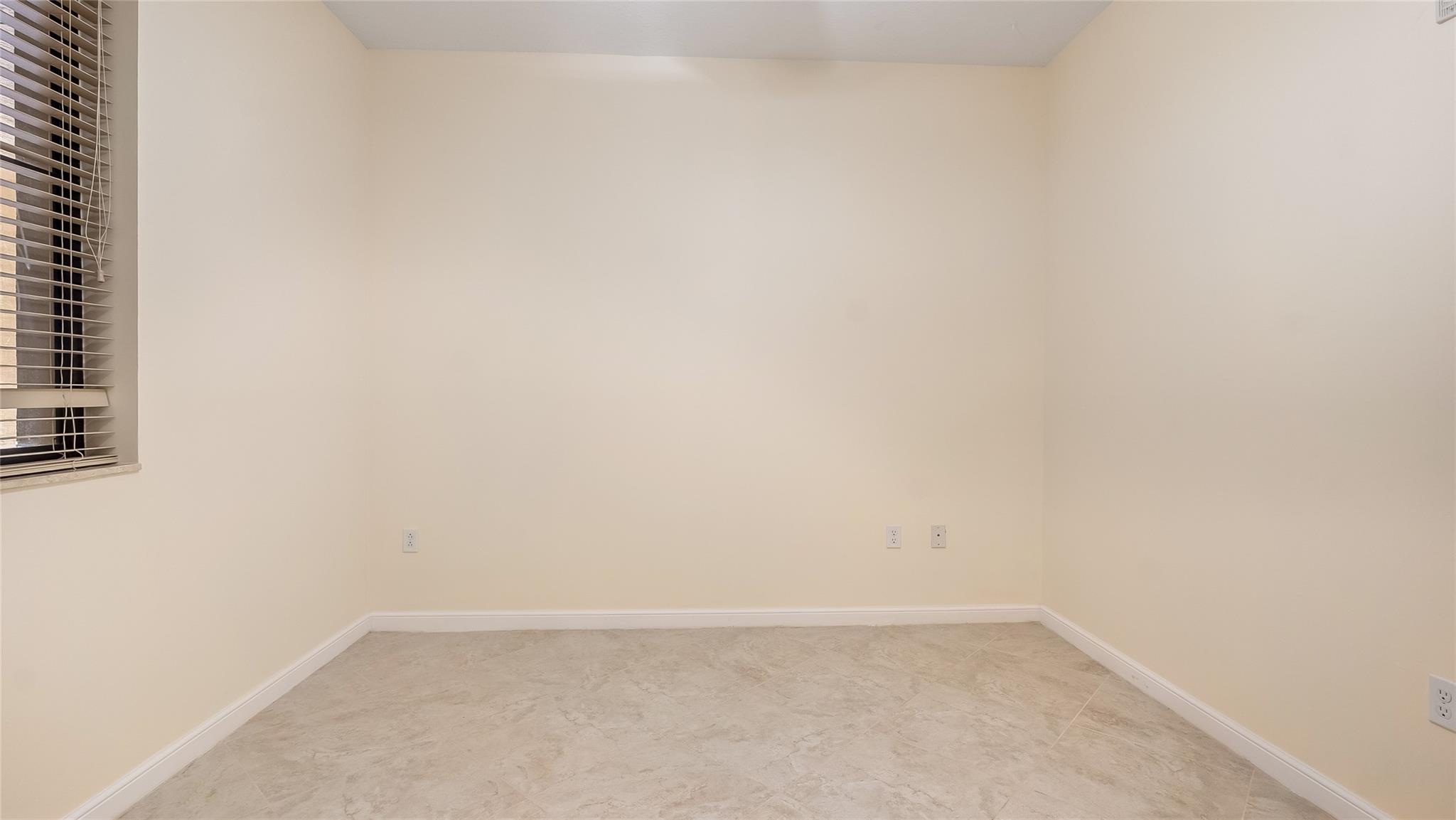 ARTESIA - VILLA ALHAMBRA - Residential