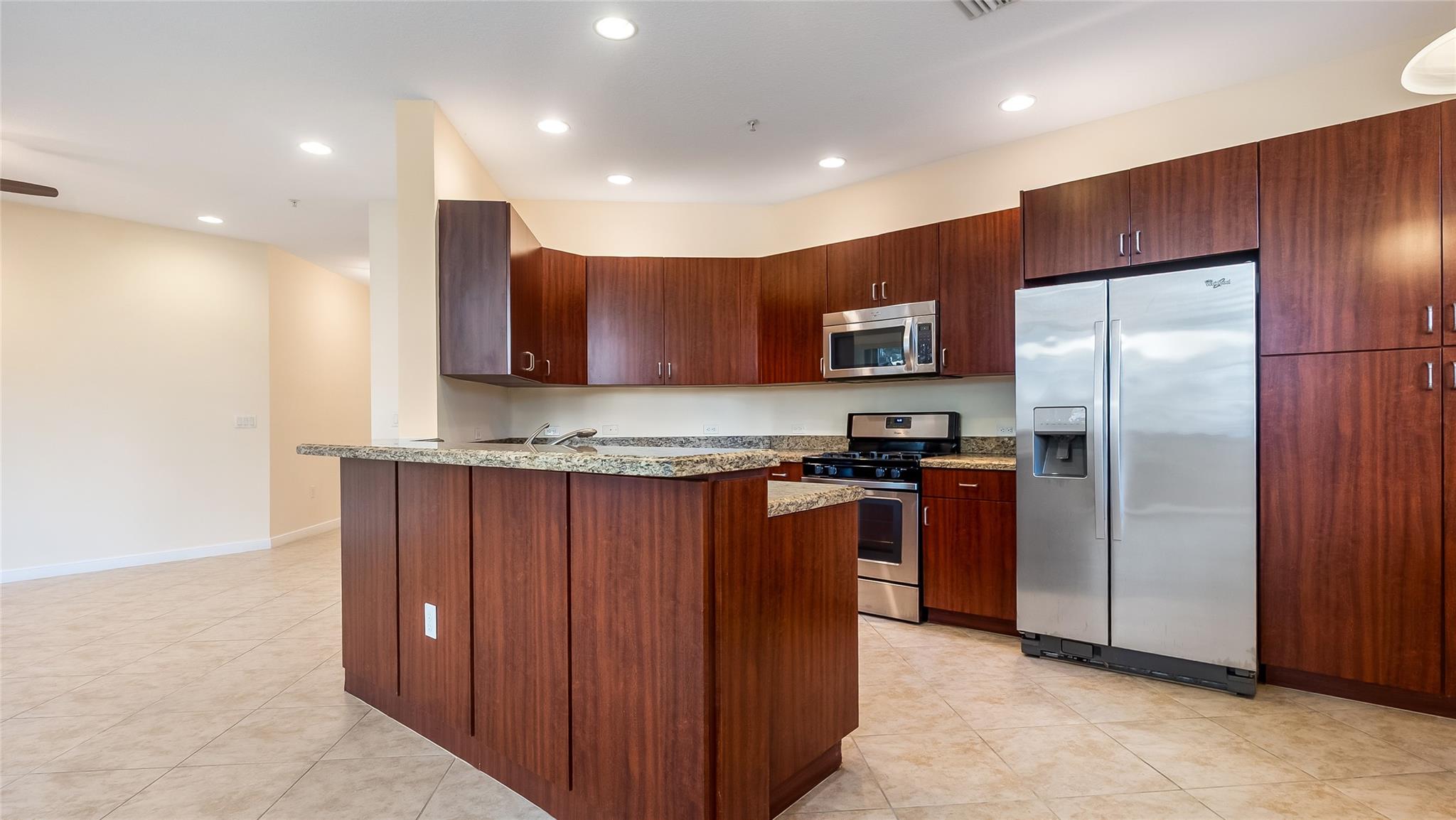 ARTESIA - VILLA ALHAMBRA - Residential