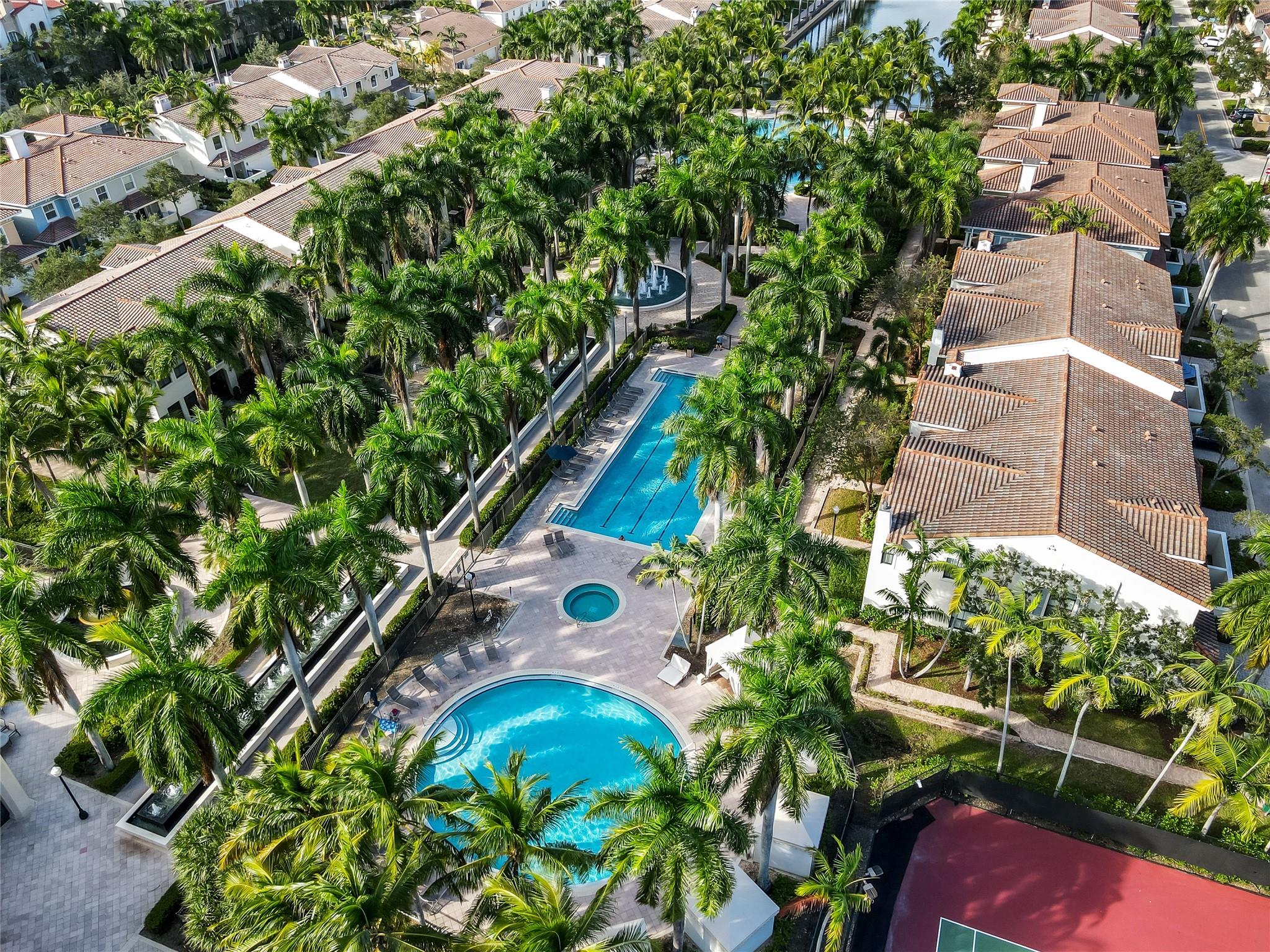 ARTESIA - VILLA ALHAMBRA - Residential