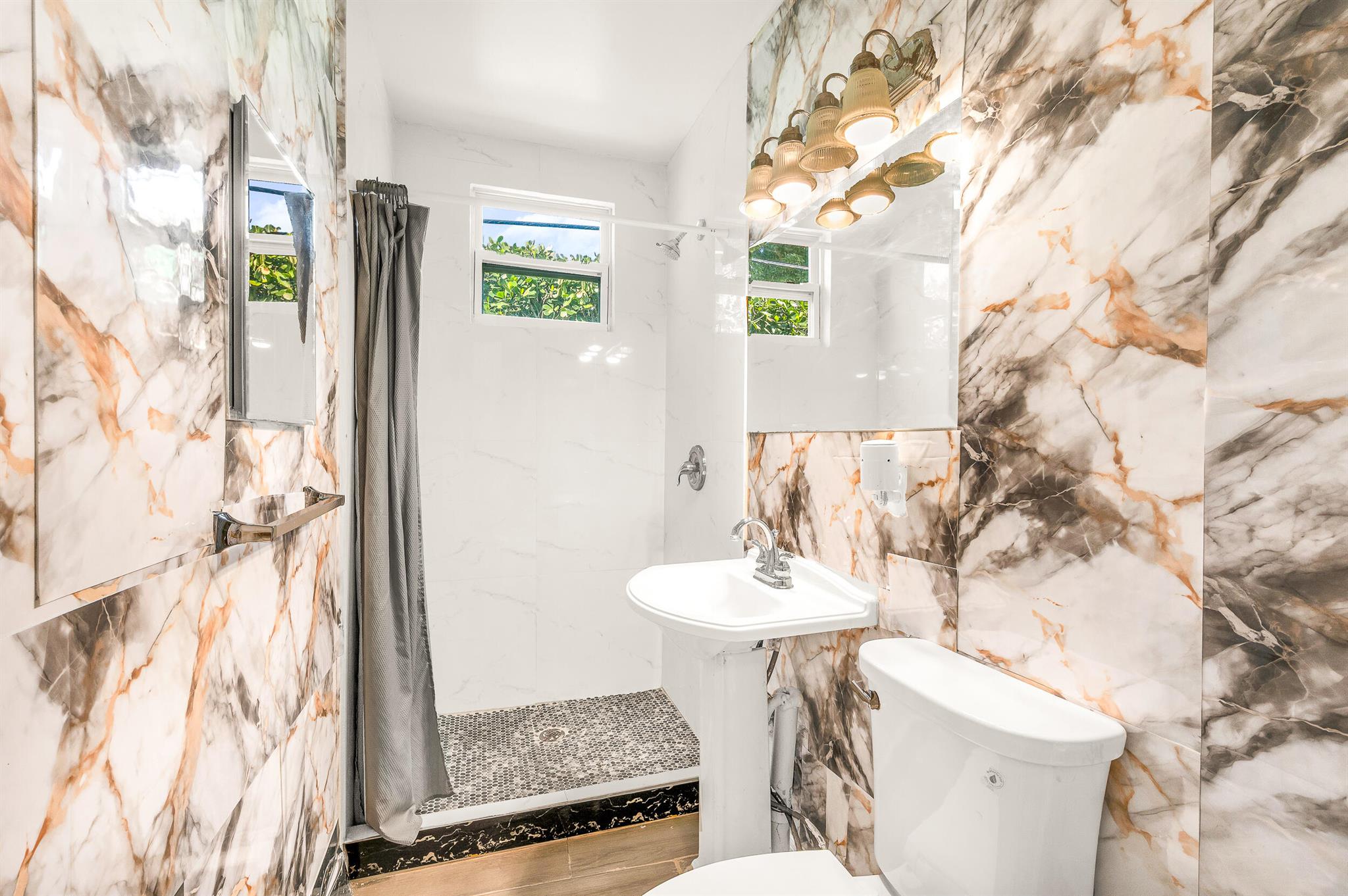 BOYNTON HILLS - Residential Lease