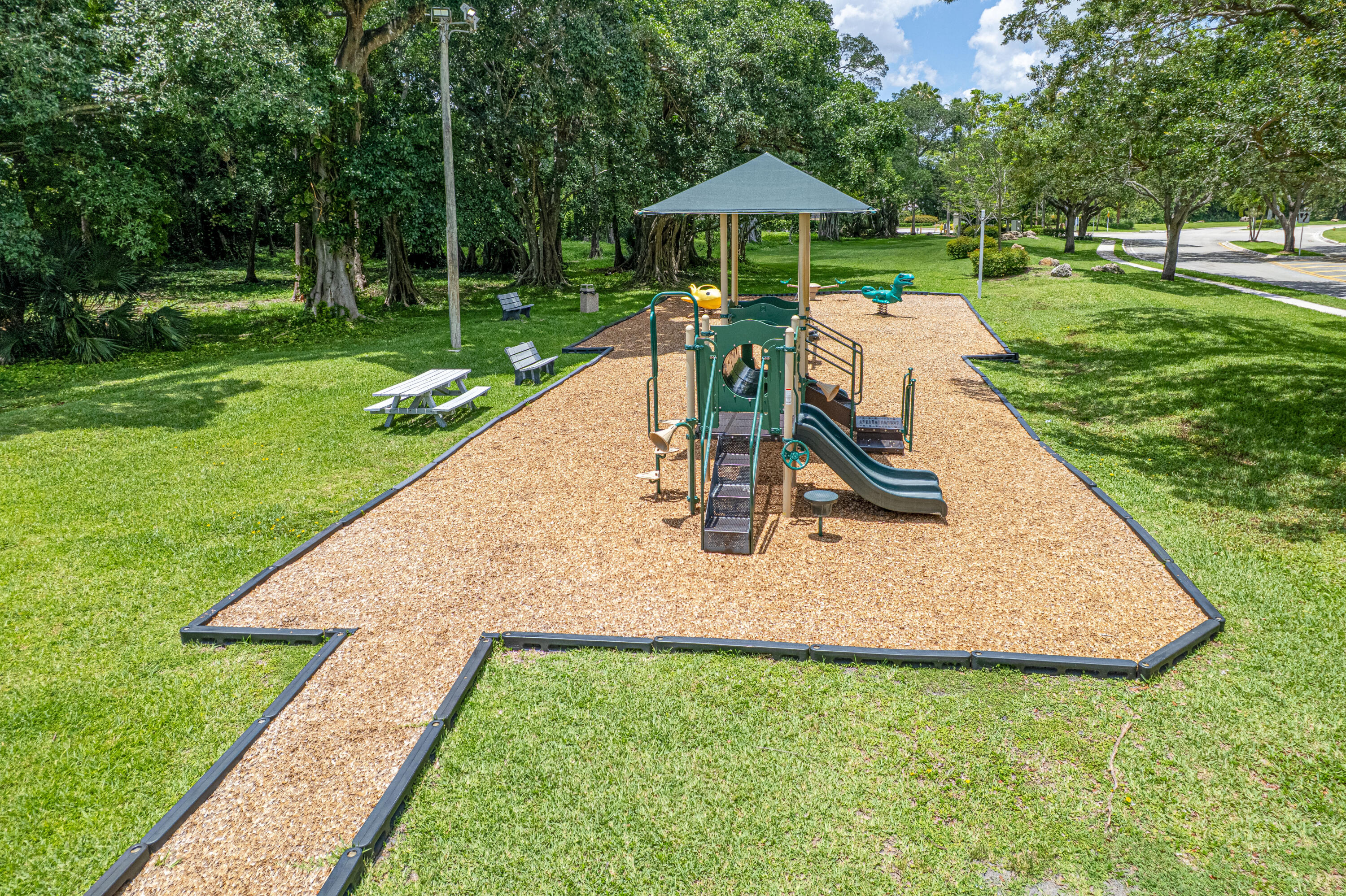 CORAL BAY PARCEL - Residential Lease