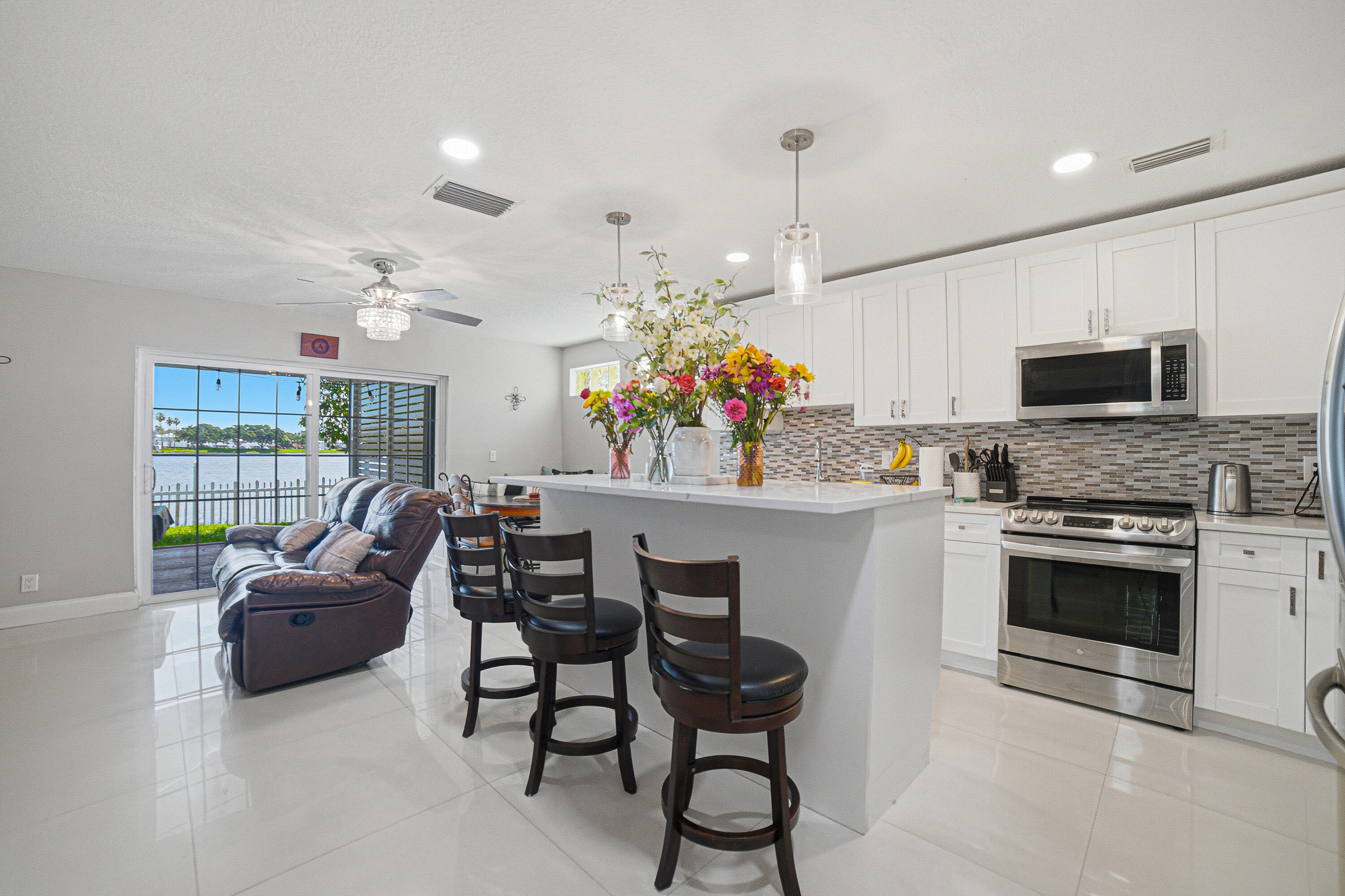 CORAL BAY PARCEL - Residential Lease