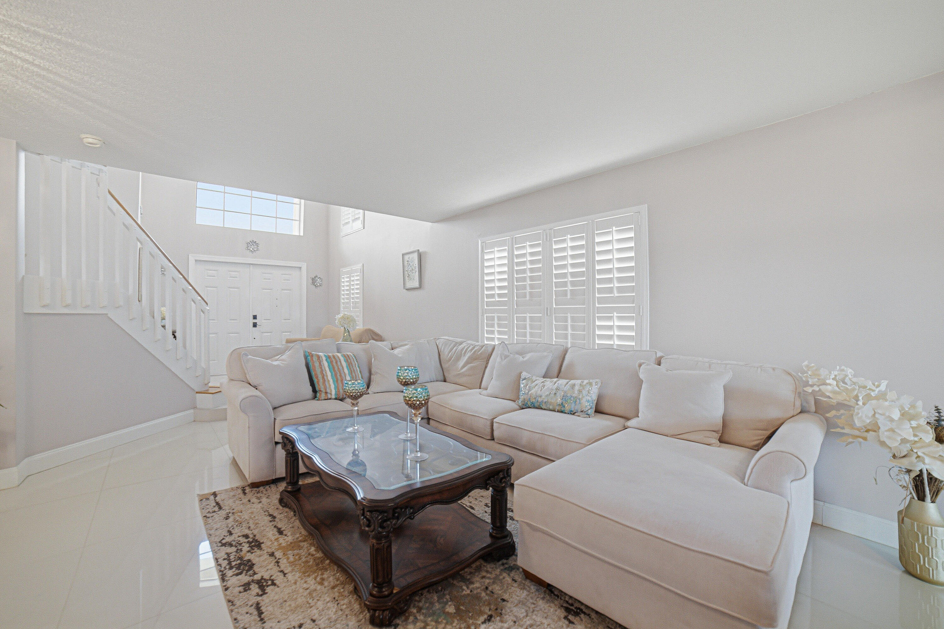 CORAL BAY PARCEL - Residential Lease