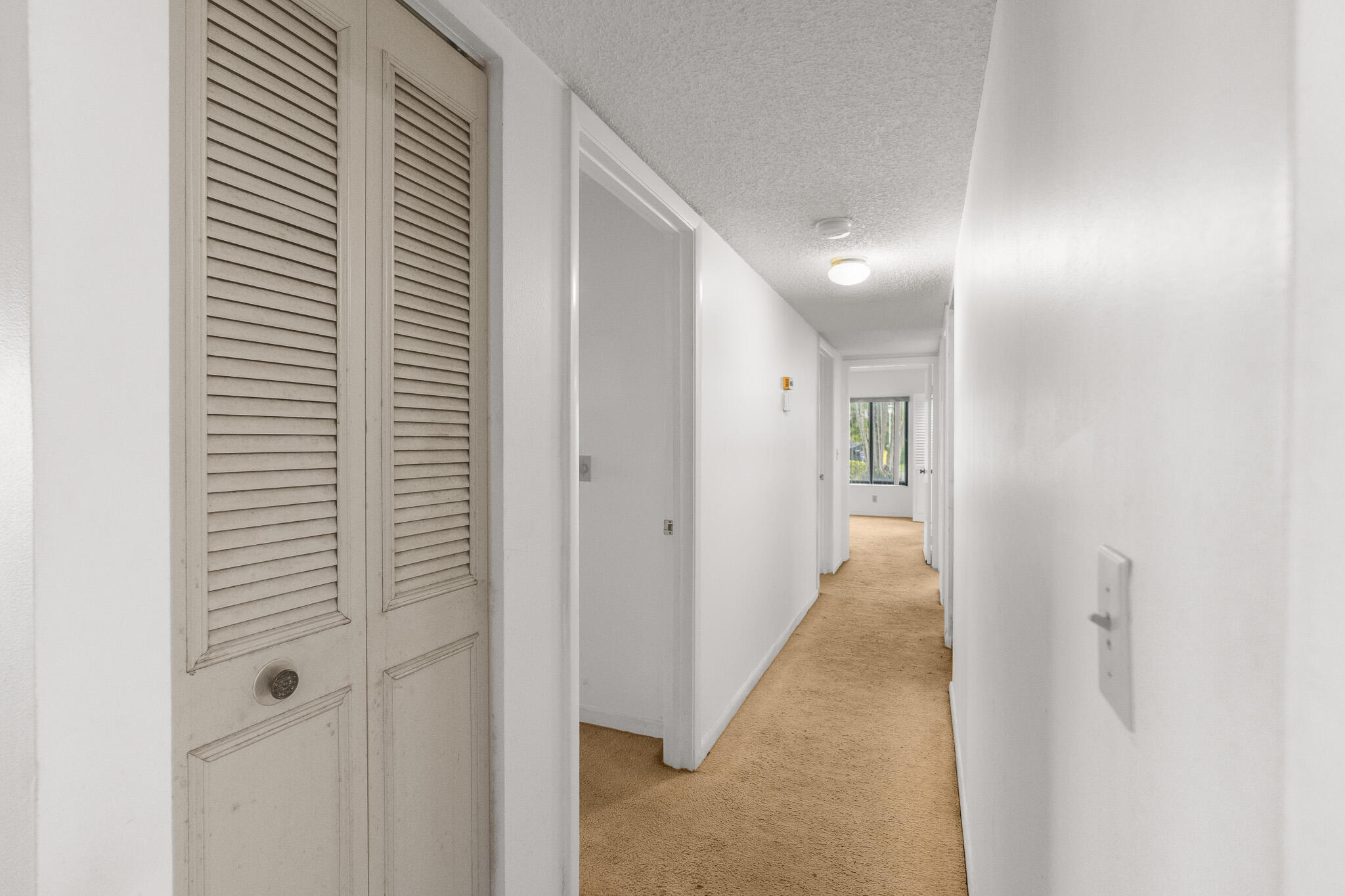 PINE RIDGE NORTH VILLAGE III CONDO - Residential