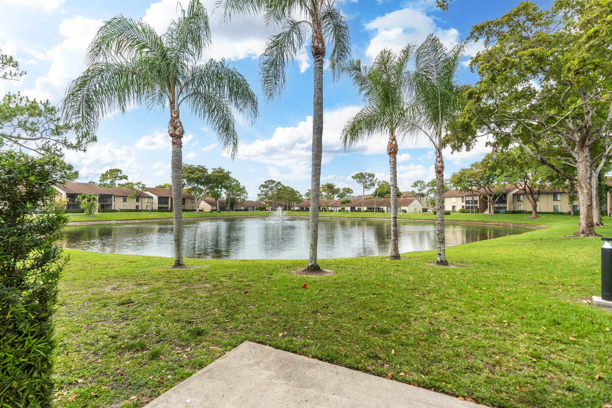 PINE RIDGE NORTH VILLAGE III CONDO - Residential