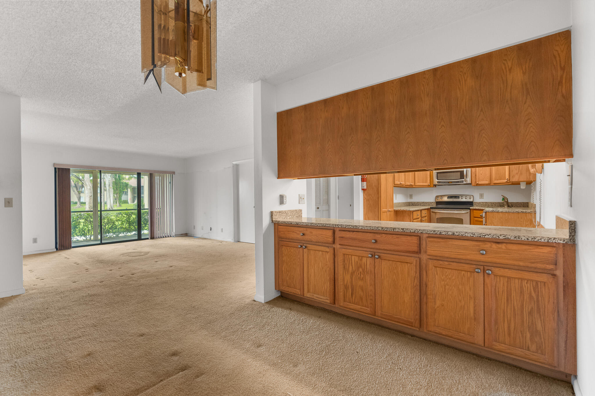 PINE RIDGE NORTH VILLAGE III CONDO - Residential