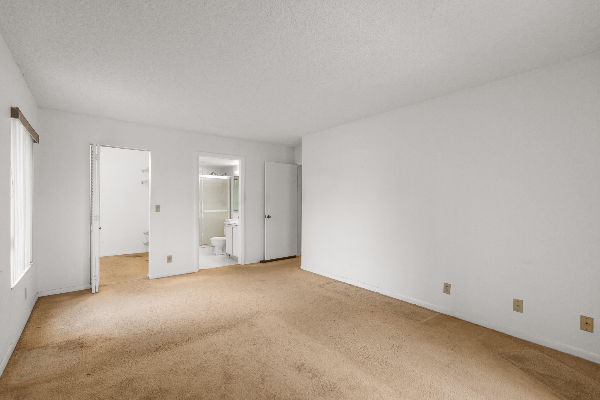PINE RIDGE NORTH VILLAGE III CONDO - Residential