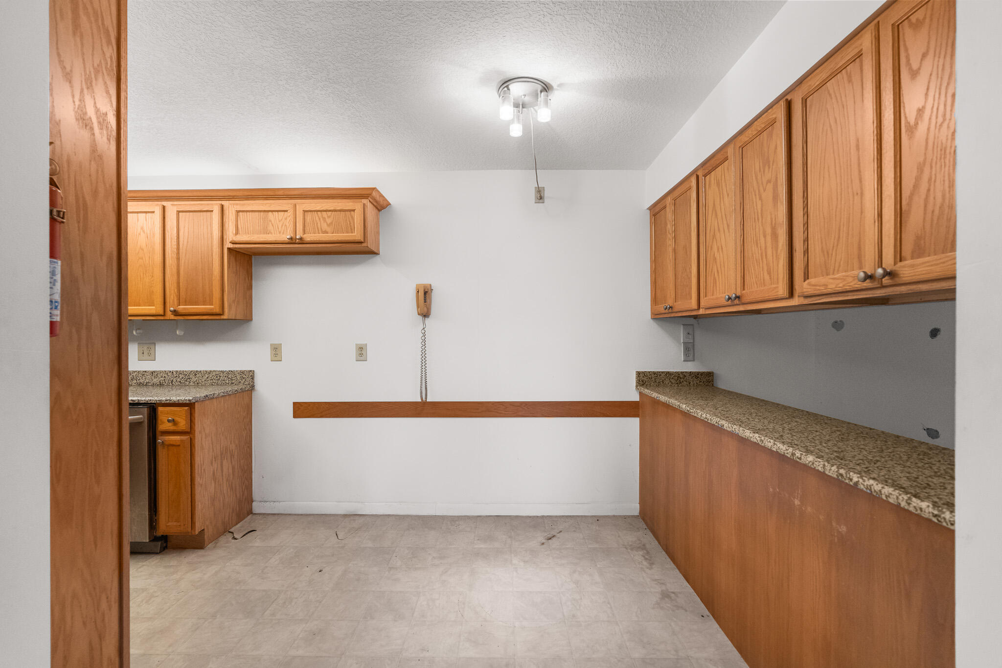 PINE RIDGE NORTH VILLAGE III CONDO - Residential