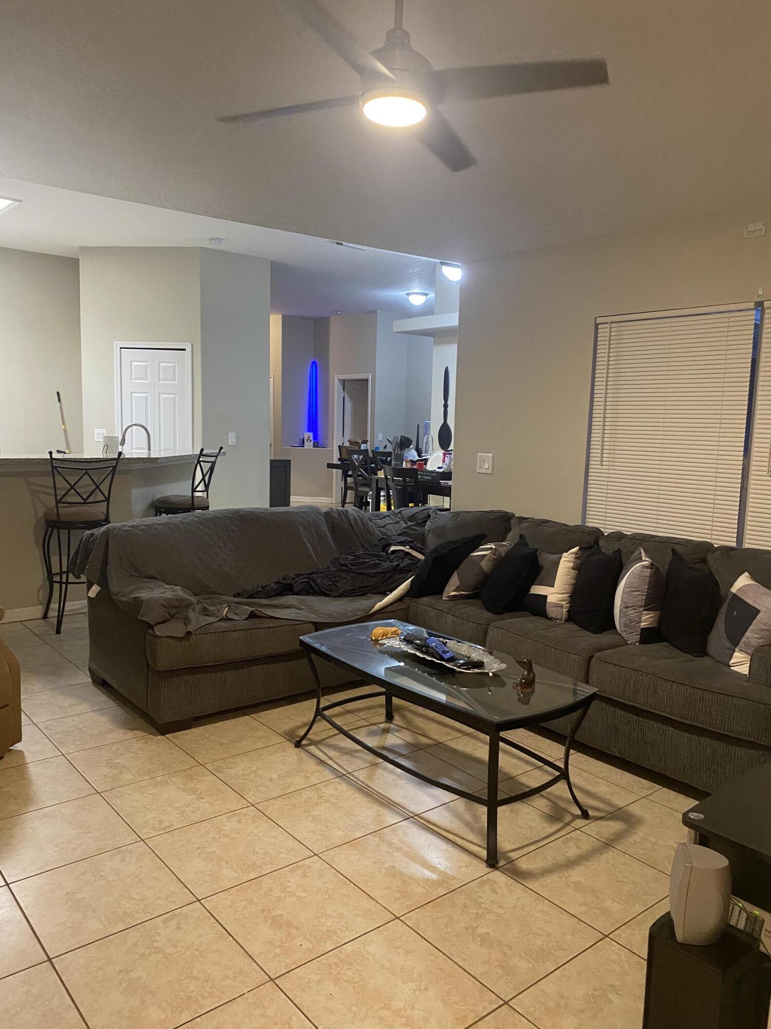 PORT ST LUCIE SECTION 43 - Residential