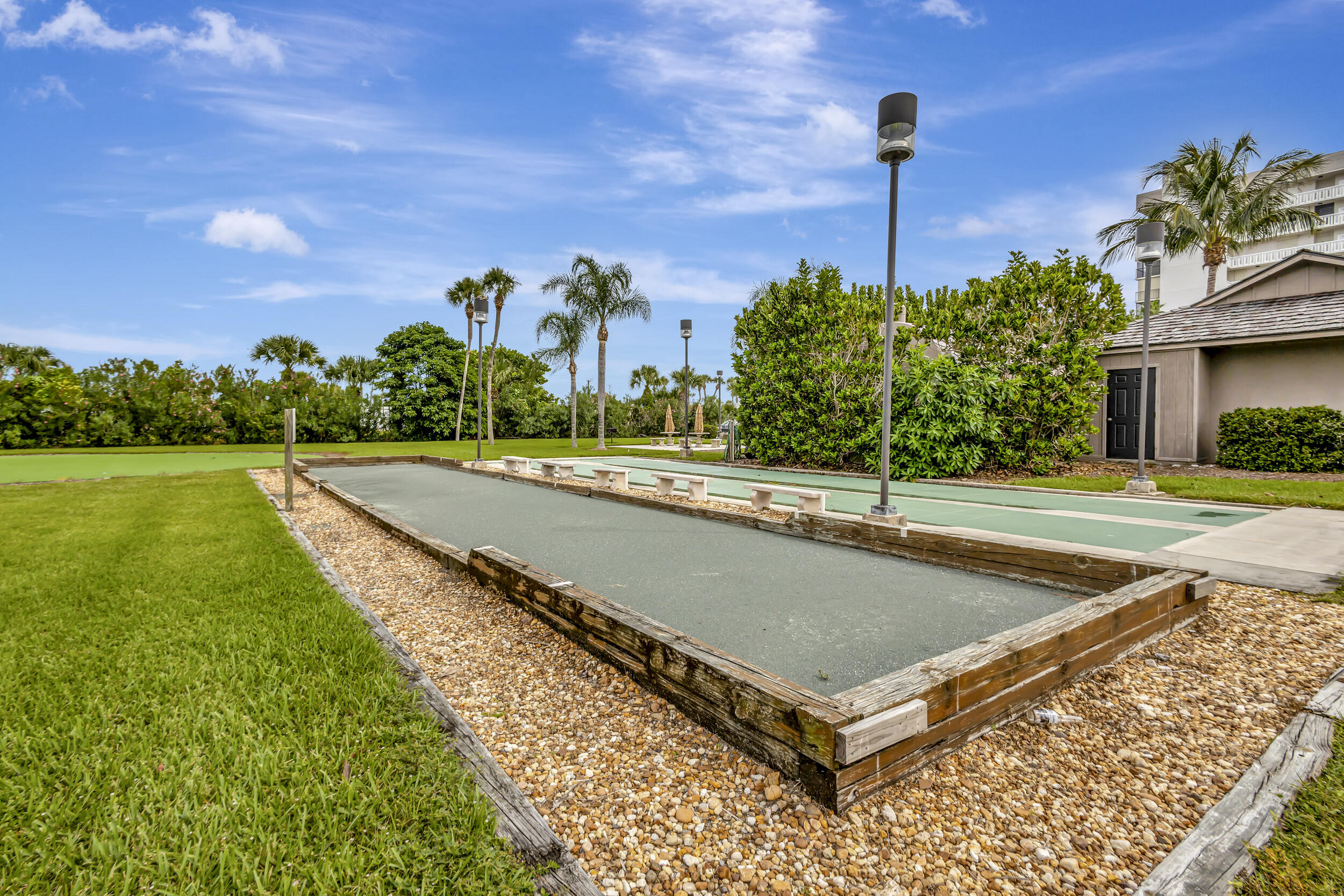 BRYN MAWR OCEAN TOWERS, A CONDOMINIUM - Residential Lease