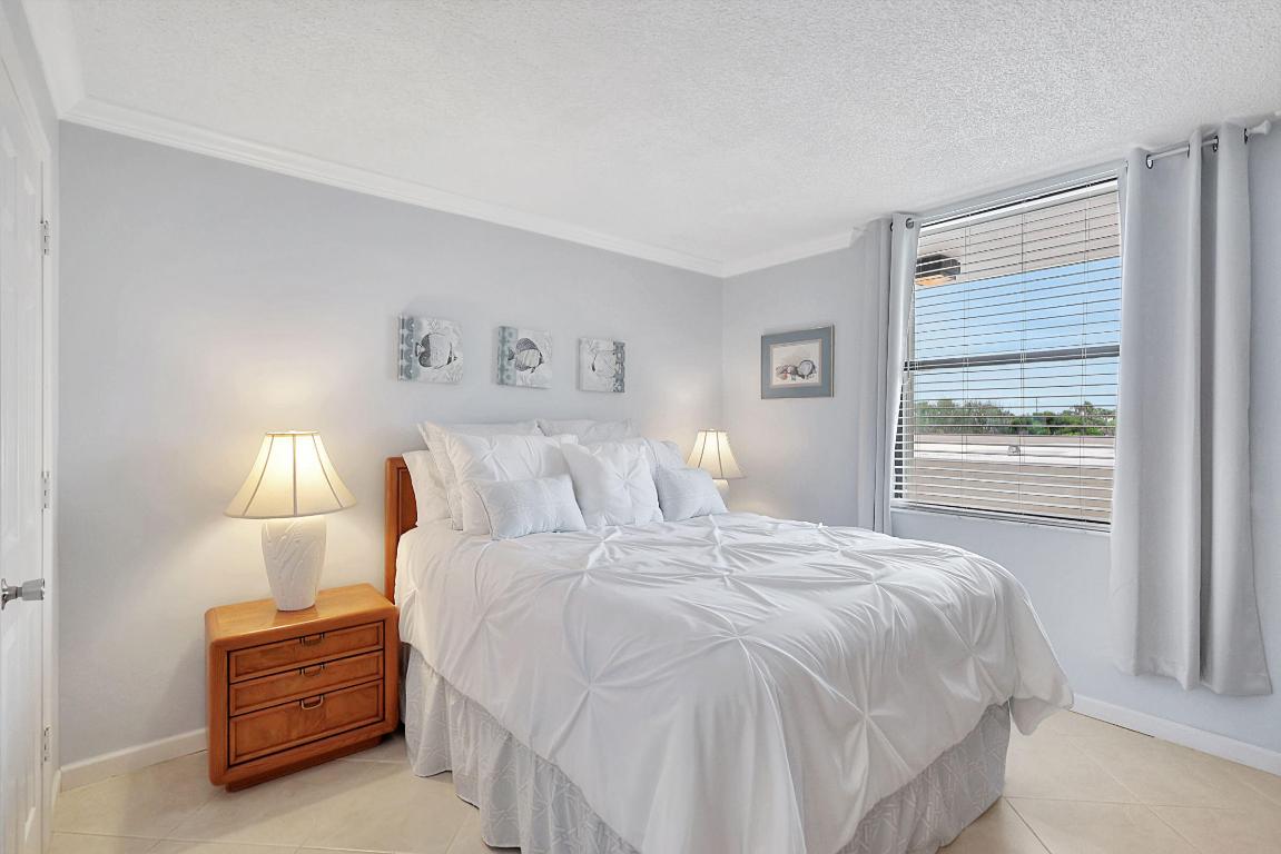 BRYN MAWR OCEAN TOWERS, A CONDOMINIUM - Residential Lease