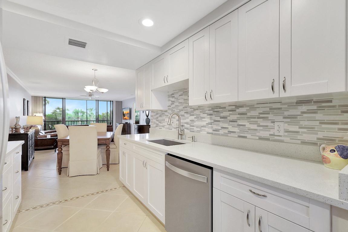 BRYN MAWR OCEAN TOWERS, A CONDOMINIUM - Residential Lease