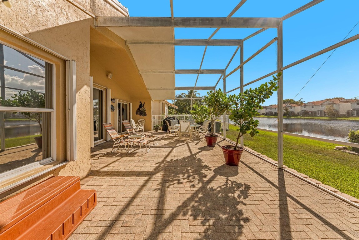 Amber-Ruby Cove - Residential