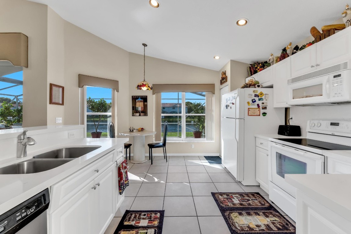 Amber-Ruby Cove - Residential