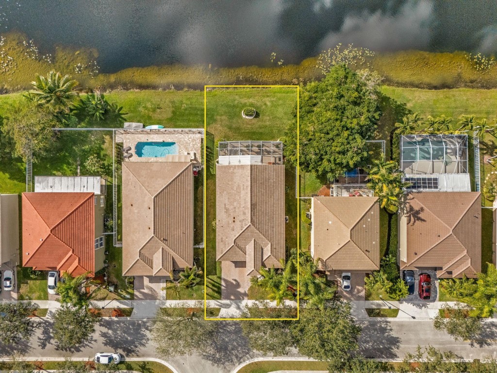 Amber-Ruby Cove - Residential