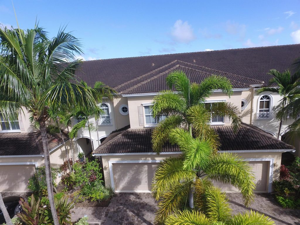 Photo of 1000 N Us Highway 1 #810, Jupiter, FL 33477 (MLS # R11109533)