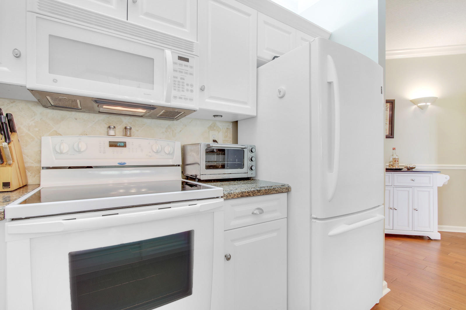 OCEAN TRACE CONDO - Residential Lease