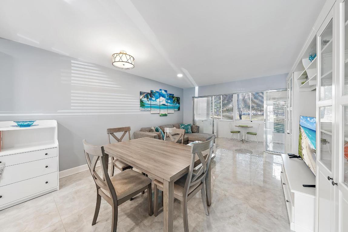 LAKESIDE VILLAGE CONDO 10 - Residential