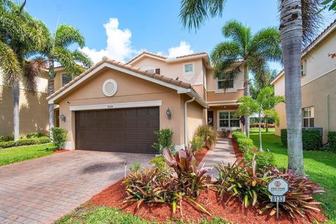 Single Family Residence in Boynton Beach FL 8133 Brigamar Isles Avenue Ave.jpg