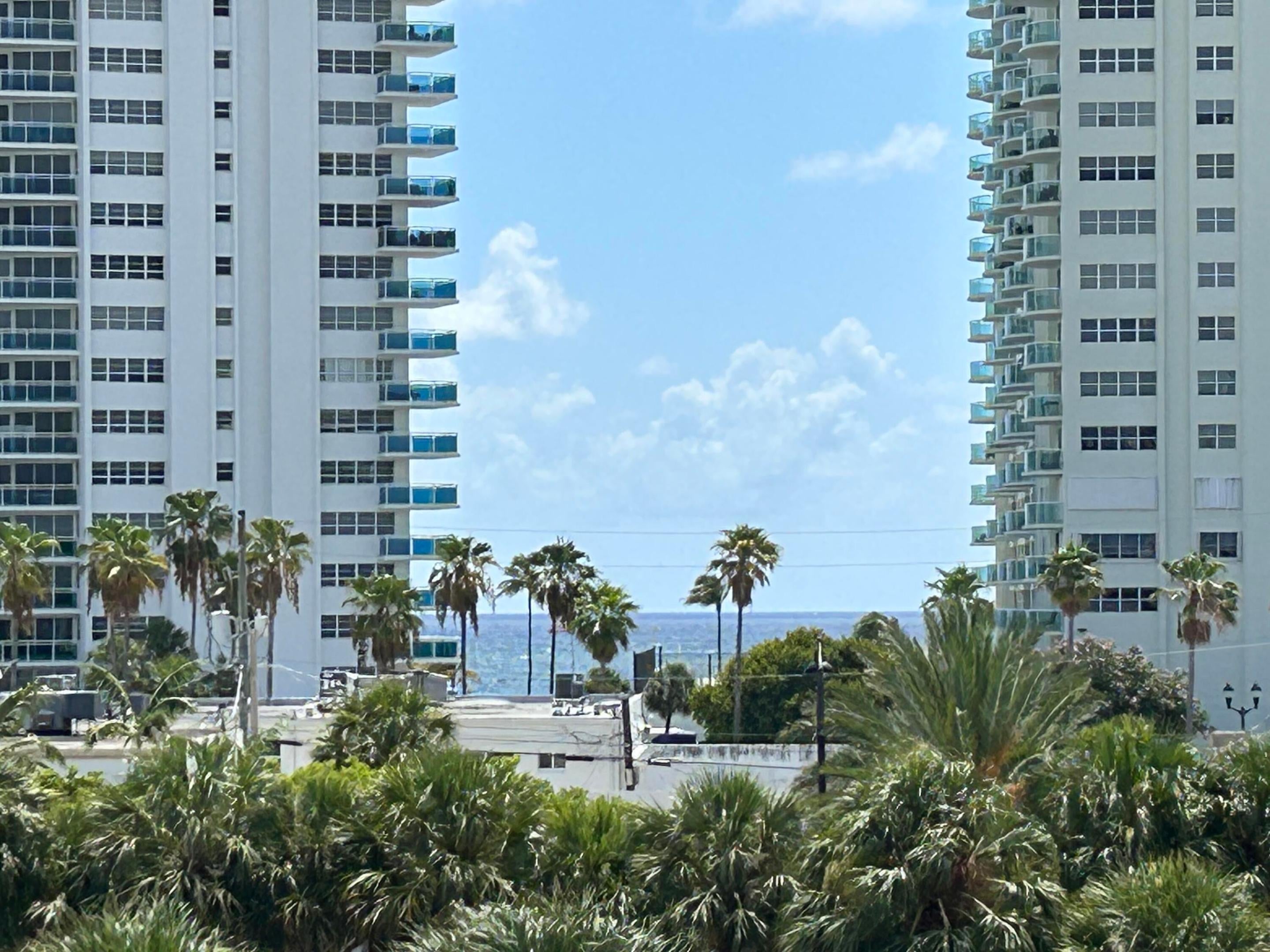 3333 NE 34th Street 414