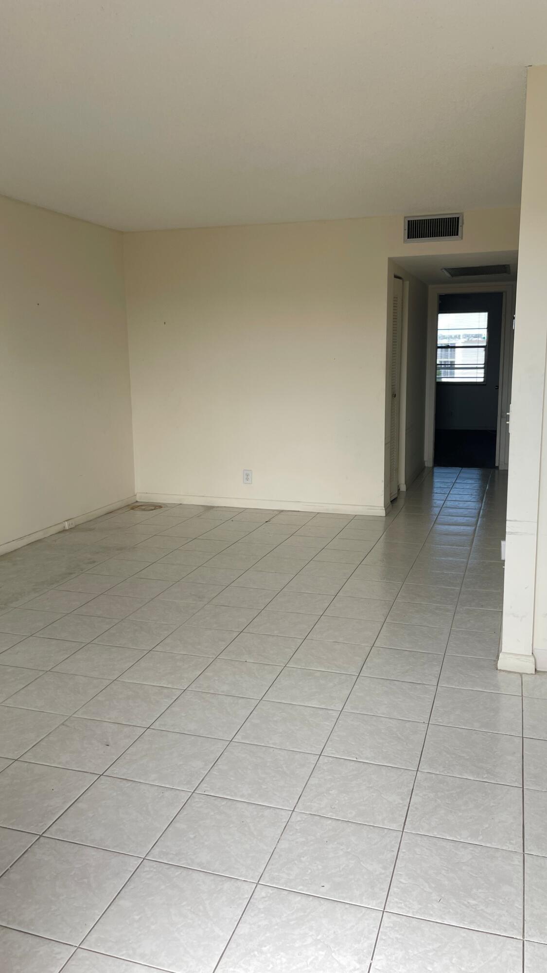 HYTHE AT CENTURY VILLAGE CONDO - Residential