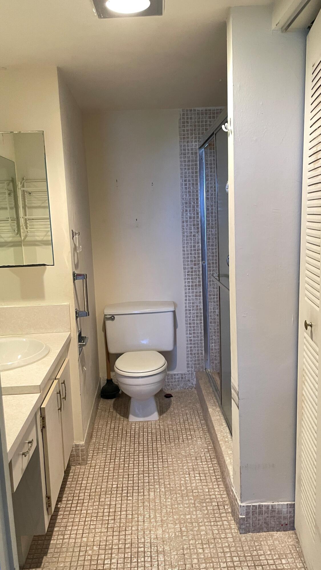 HYTHE AT CENTURY VILLAGE CONDO - Residential